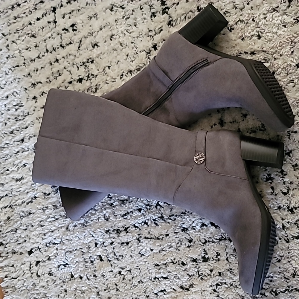 New Giani Bernini memory foam boots